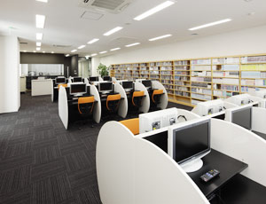 楽しもう キャンパスライフ つながる 学ぶ 夢かなう 愛知の学校連携ネット